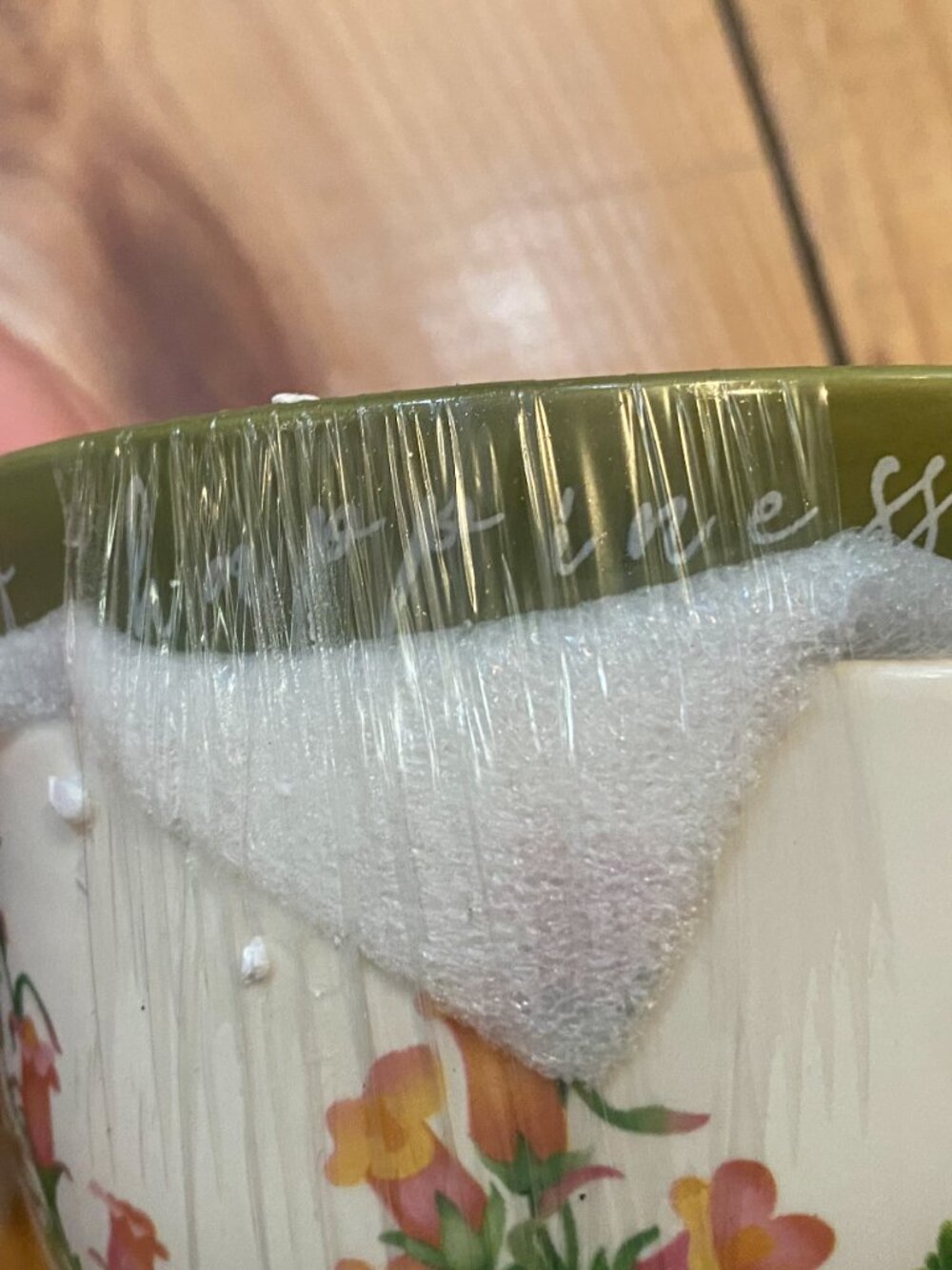 Green floral teacup with lid-NEW! - Picture 10 of 13